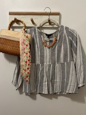 Banana republic factory linen blend striped blouse